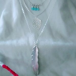 Silver color feather, leaf, 3 tier necklace